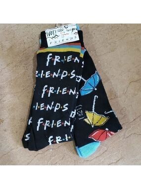 𝅺friends Socks 2 Pair F.R.I.E.N.D.S Umbrella New